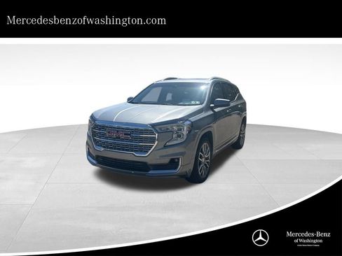 Used 2024 GMC Terrain Denali AWD/4WD image 1