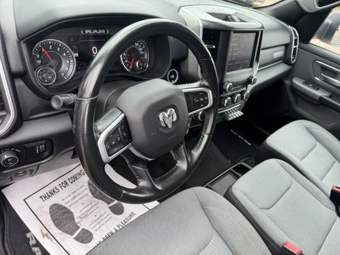 Used 2022 RAM 1500 Big Horn AWD/4WD image 12