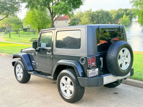 Used 2008 Jeep Wrangler Sahara w/ PWR Convenience Group image 12