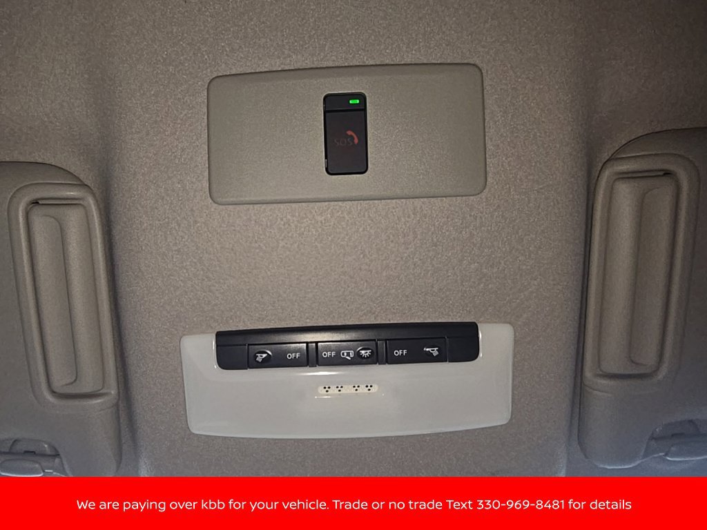 Used 2024 Nissan Versa SR w/ Trunk Package FWD image 18