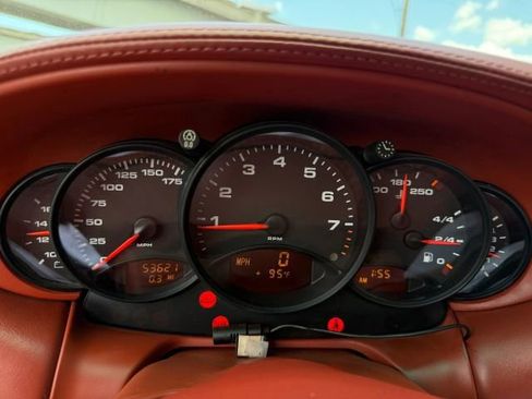 Used 2001 Porsche 911 Carrera 4 image 43