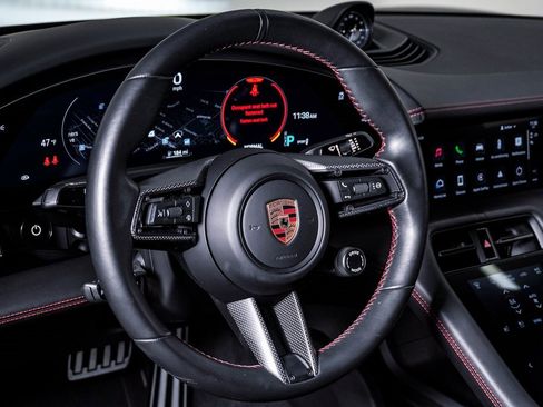 Certified 2024 Porsche Taycan GTS image 18