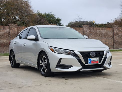 Used 2022 Nissan Sentra SV w/ All-Weather Package image 4