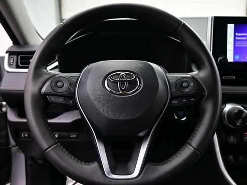 Used 2025 Toyota RAV4 XLE Premium w/ Weather Package AWD/4WD image 25