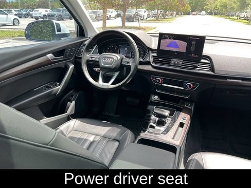Used 2023 Audi Q5 2.0T Premium w/ Convenience Package AWD/4WD image 9
