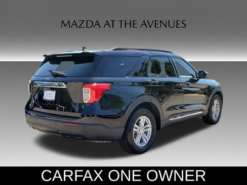 Used 2022 Ford Explorer XLT RWD image 3
