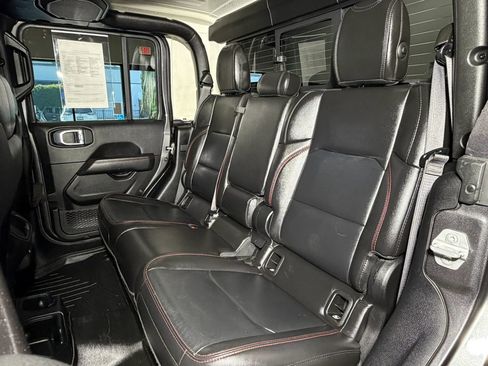 Used 2021 Jeep Gladiator Rubicon AWD/4WD image 20