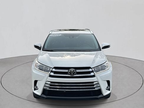 Used 2019 Toyota Highlander Limited image 9