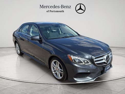 Used 2014 Mercedes-Benz E 550 4MATIC Sedan image 7