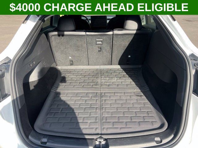Used 2022 Tesla Model Y Performance AWD/4WD image 10