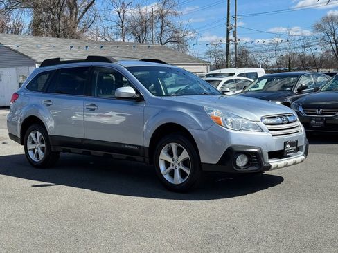 Used 2013 Subaru Outback 2.5i Limited w/ Moonroof Pkg image 15