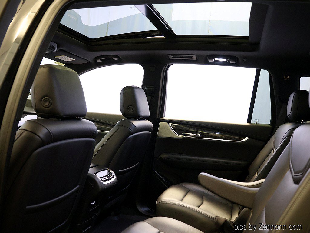 Used 2020 Cadillac XT6 Sport AWD/4WD image 14