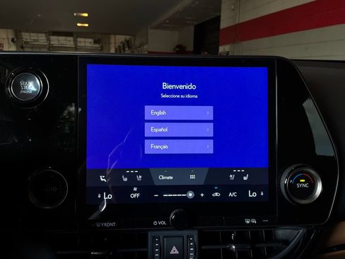 Used 2025 Lexus NX 250 FWD w/ Accessory Package (K3) image 33