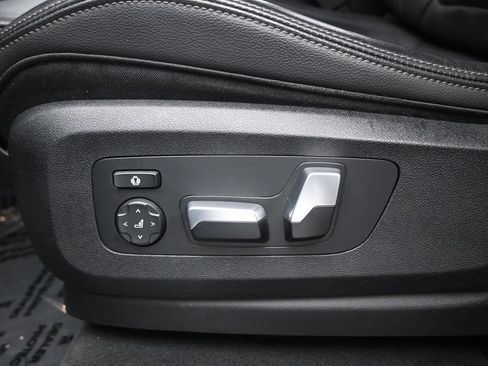 Used 2019 BMW X5 xDrive40i AWD/4WD image 10