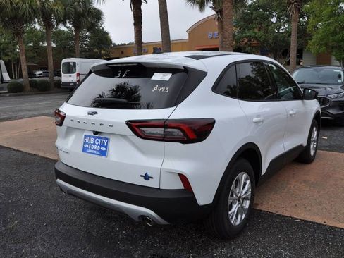 New 2026 Ford Escape Active image 5