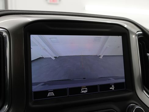 Used 2021 Chevrolet Silverado 1500 LTZ w/ LTZ Premium Package image 18