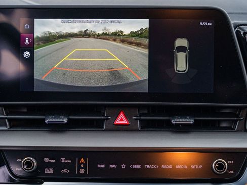 Used 2023 Kia Sportage EX image 38