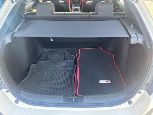 Used 2019 Honda Civic Type R image 13