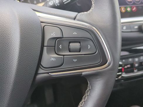 Used 2023 Buick Encore GX Essence w/ Experience Buick Package AWD/4WD image 25
