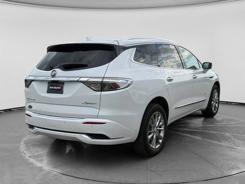 Used 2023 Buick Enclave Avenir w/ Avenir Technology Package AWD/4WD image 3