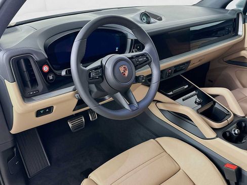 New 2026 Porsche Cayenne S AWD/4WD image 4