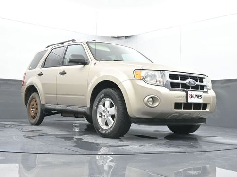 Used 2010 Ford Escape XLT FWD image 34