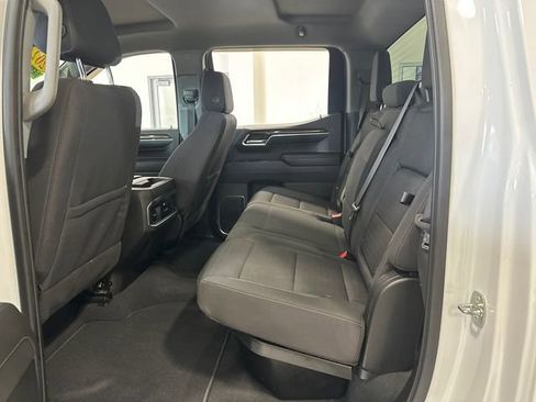 Used 2023 GMC Sierra 1500 Elevation image 36