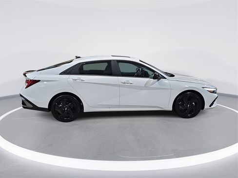 New 2026 Hyundai Elantra SEL Sport w/ Cargo Package image 4