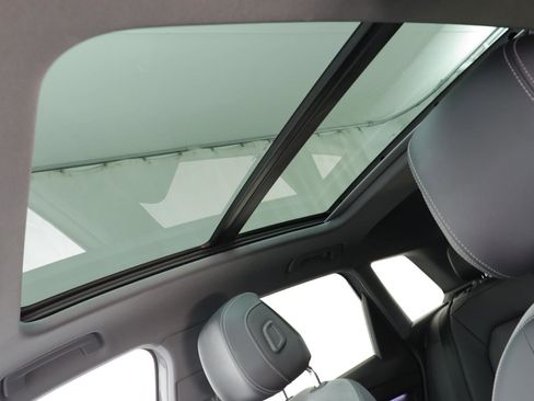 Used 2024 Audi Q4 e-tron Premium Plus w/ Premium Plus image 14