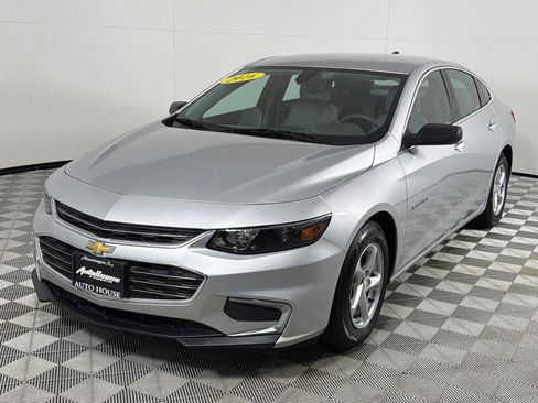 Used 2016 Chevrolet Malibu LS image 10