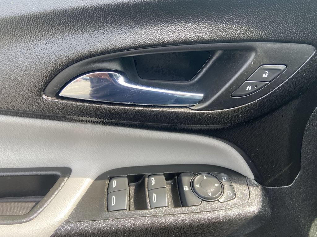 Certified 2020 Chevrolet Equinox LS w/ LS Convenience Package FWD image 23