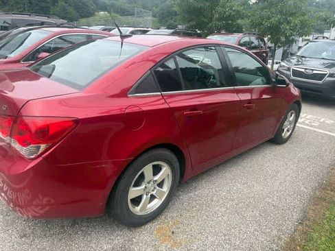 Used 2012 Chevrolet Cruze LT FWD image 8