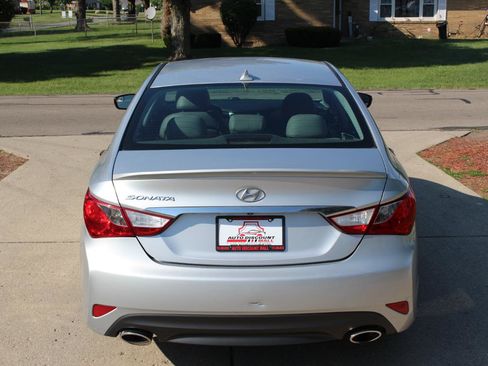 Used 2014 Hyundai Sonata SE FWD image 9