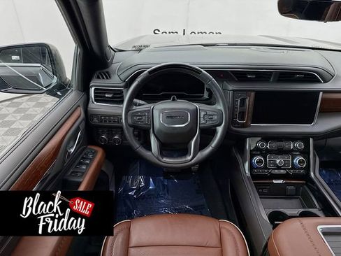 Used 2023 GMC Yukon Denali Ultimate image 25