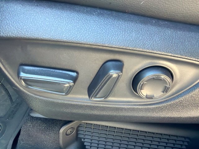 Used 2026 Toyota Sienna XSE FWD image 31