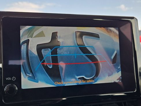 Used 2025 Toyota Corolla LE FWD image 17