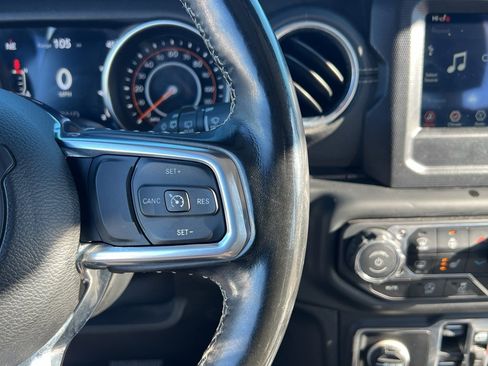 Used 2020 Jeep Wrangler Unlimited Sahara w/ Cold Weather Group image 36