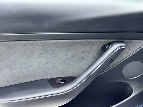 Used 2022 Tesla Model 3 Long Range image 47
