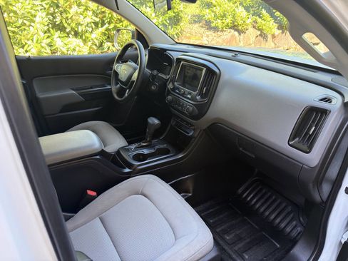 Used 2019 Chevrolet Colorado W/T w/ WT Convenience Package RWD image 15