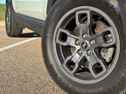 Used 2021 Ford Bronco Sport Big Bend w/ Big Bend Package (96B) image 2