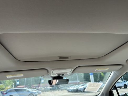 Used 2025 Honda Odyssey EX-L image 14