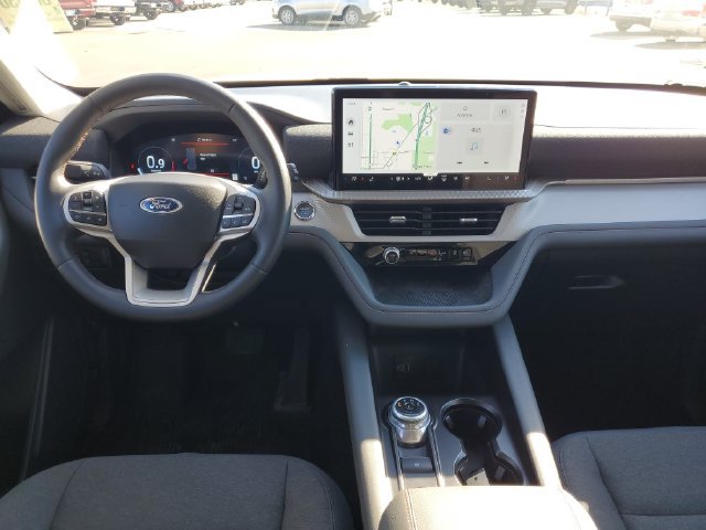 Certified 2026 Ford Explorer Active AWD/4WD image 32