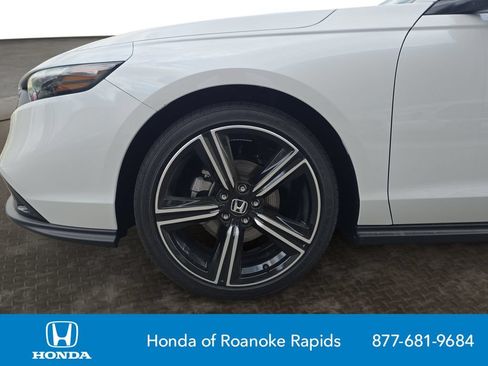 New 2026 Honda Accord SE image 9