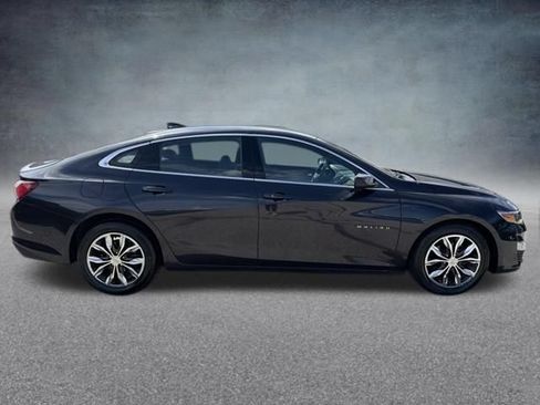 Used 2022 Chevrolet Malibu LT FWD image 5