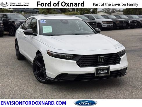 Used 2023 Honda Accord Sport image 1