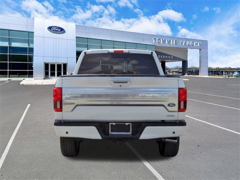 Used 2020 Ford F150 Platinum w/ Equipment Group 701A Luxury image 3