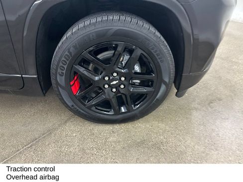 Used 2021 Chevrolet Traverse Premier w/ Redline Edition AWD/4WD image 16