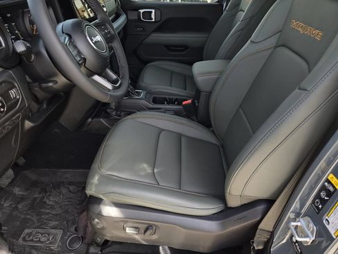 New 2026 Jeep Gladiator Mojave AWD/4WD image 16