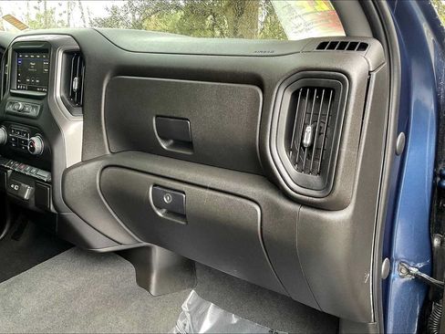 Used 2022 Chevrolet Silverado 1500 Custom RWD image 16