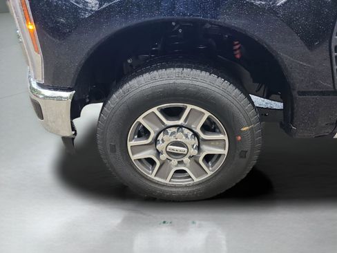 New 2026 Ford F250 Lariat image 25